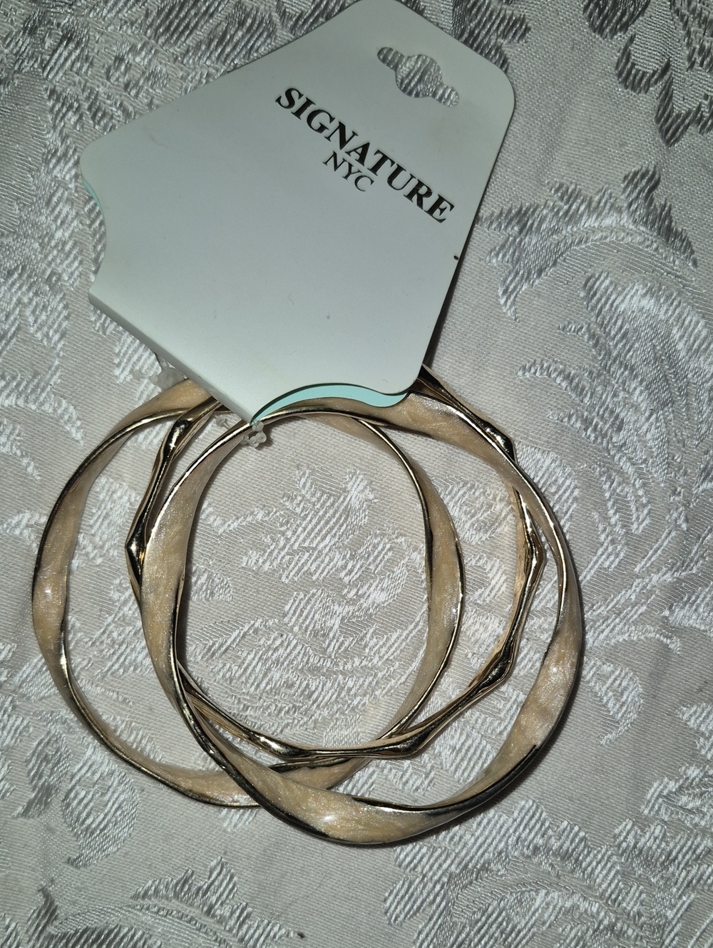 Signature NYC Gold And Pink Twisted Bangles - Set of 3